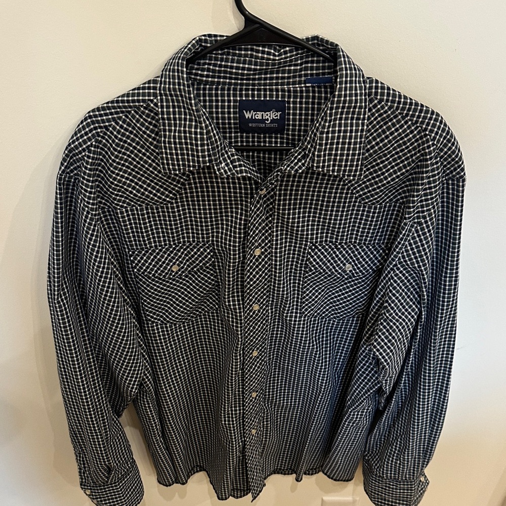Wrangler Green and Navy pearl snap